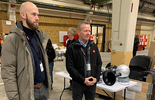 Carl-Oscar Bohlin, minister för civilt försvar, och Mikael Frisell, MSB:s generaldirektör.